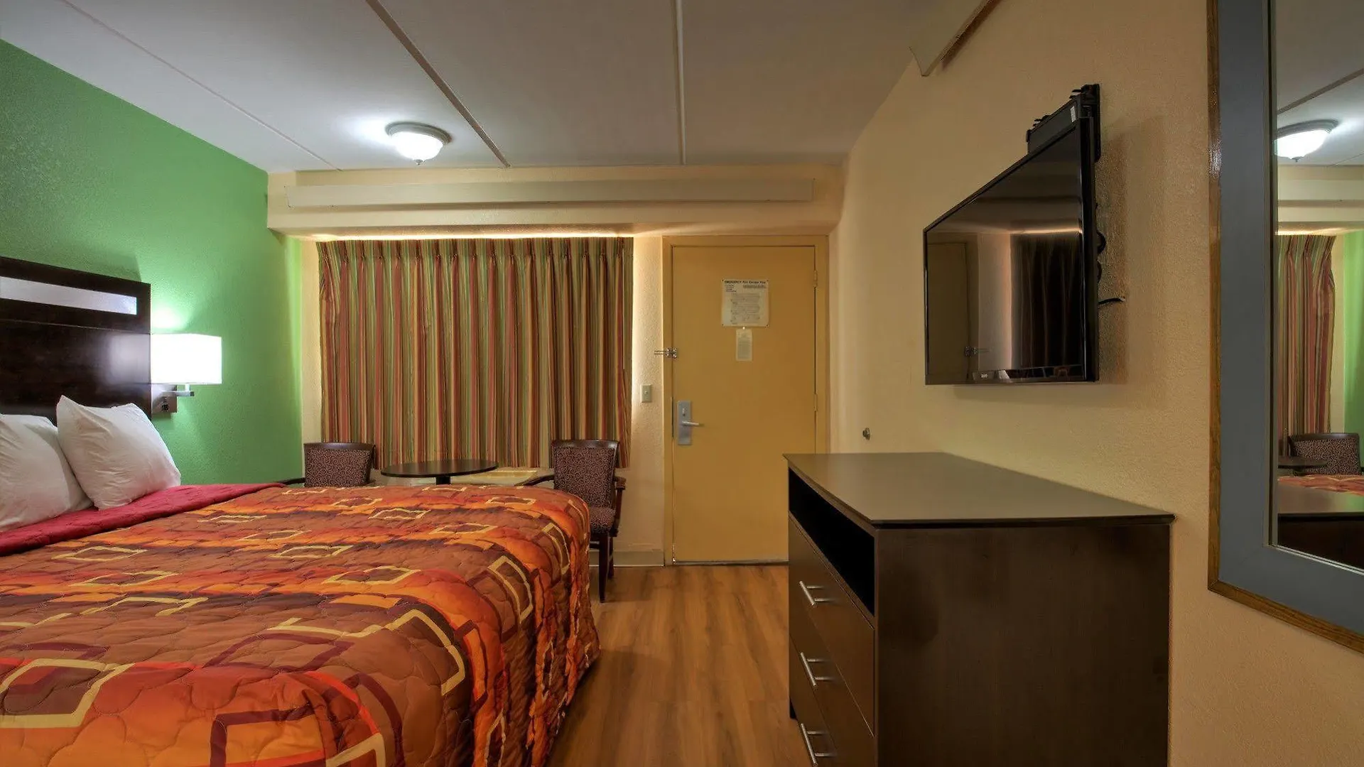 Fair View Inn & Suites Memphis Hotel